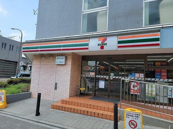 シンフォニーリサーチパークイースト(セブンイレブン五条千本店)