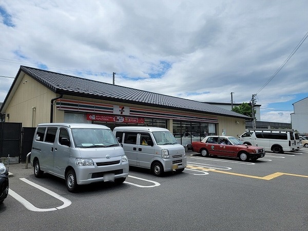 コスモシティ梅小路公園(セブンイレブン梅小路公園西店)
