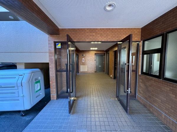 グランドムール嵯峨広沢