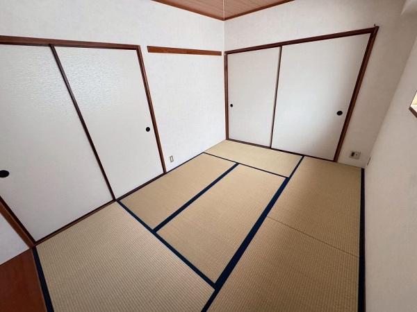 グランドムール嵯峨広沢