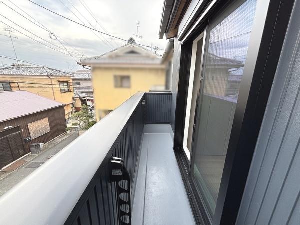 西京区下津林前泓町　C号地