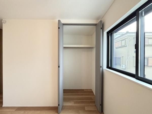 西京区下津林前泓町　C号地