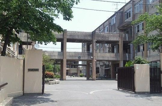 京都市伏見区久我石原町の中古一戸建て(神川中学校)