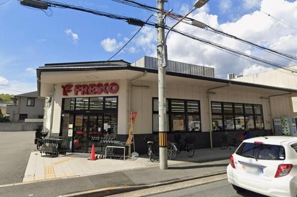 サーパス桂(フレスコ桂店)