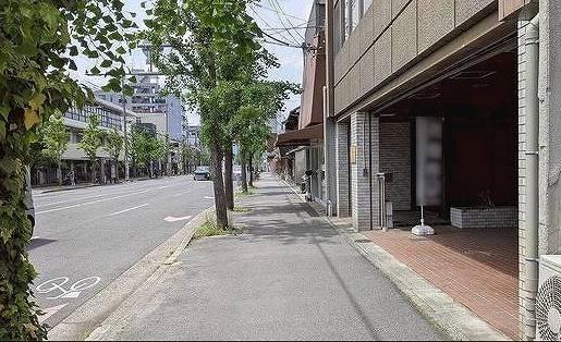 中京区西ノ京左馬寮町