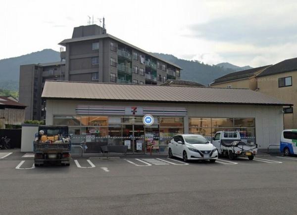 京都市伏見区醍醐南里町の中古一戸建て(セブンイレブン伏見醍醐辰己町店)