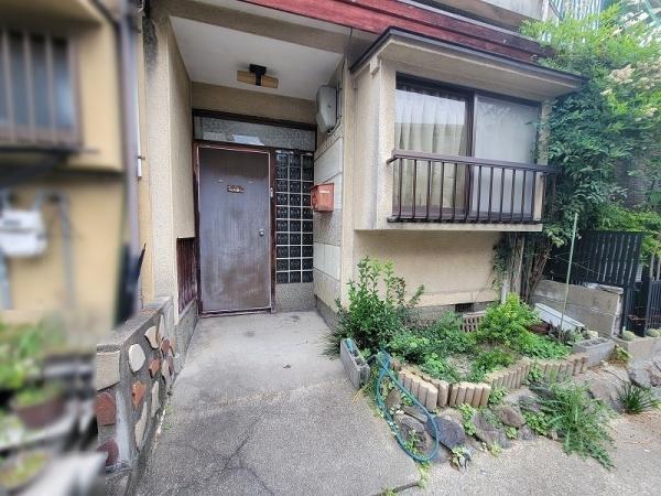 八幡市八幡土井の中古一戸建て