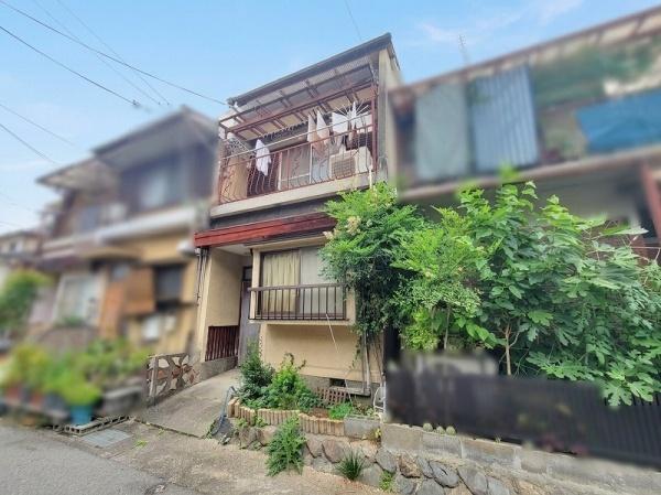 八幡市八幡土井の中古一戸建て