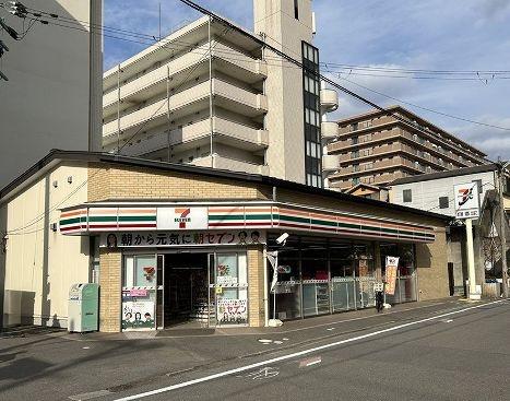 シャルム四条大宮(セブンイレブン京都壬生辻町店)