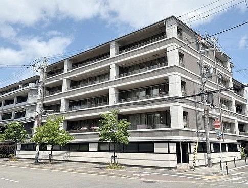 グランブルー二条城北