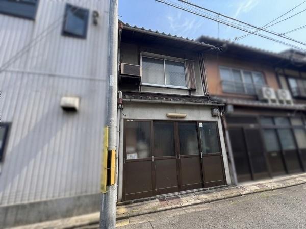 京都市下京区油小路通六条下る西若松町の中古一戸建て