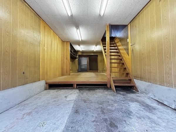 京都市下京区油小路通六条下る西若松町の中古一戸建て