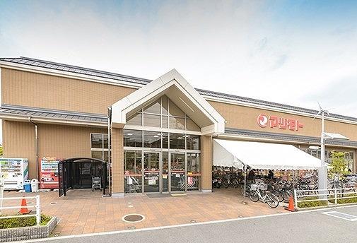 京都市西京区下津林前泓町の中古一戸建て(スーパーマツモト桂川東店)