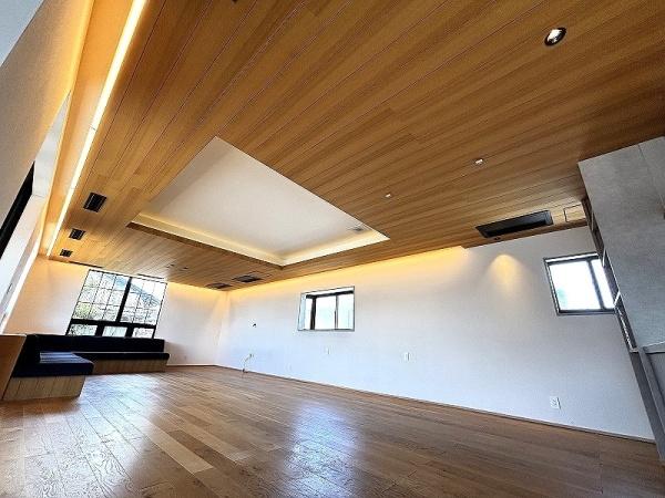 京都市西京区下津林前泓町の中古一戸建て