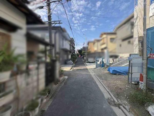 伏見区深草願成町　1号棟