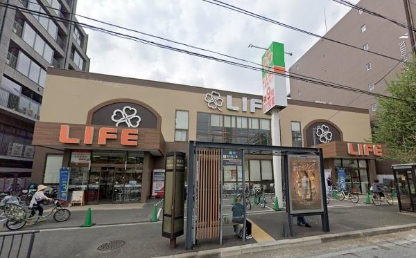 グラン・コート西七条(ライフ西七条店)