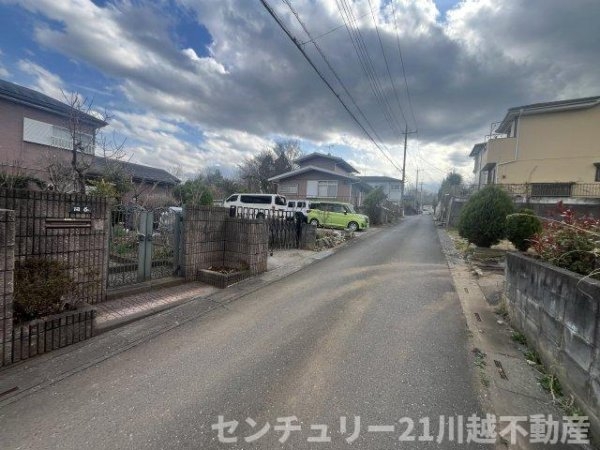 毛呂山町西戸　210坪超土地　28坪超建物