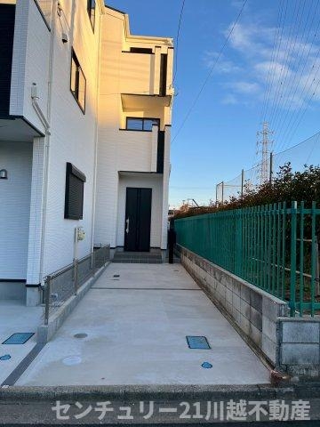 川越市旭町１丁目　土地20坪弱　建物27坪弱