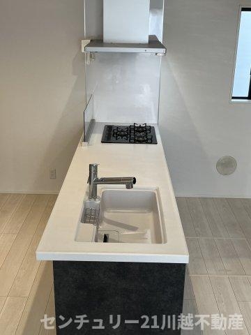 川越市旭町１丁目　土地20坪弱　建物27坪弱