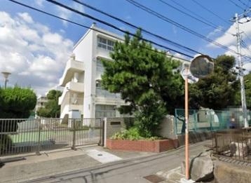 横浜市戸塚区原宿4丁目の土地(中学校)