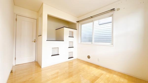 藤沢市片瀬４丁目の中古一戸建て