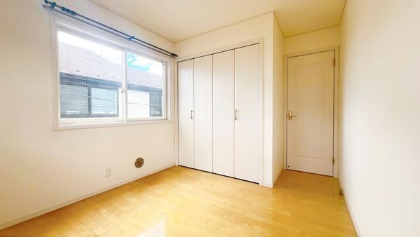 藤沢市片瀬４丁目の中古一戸建て