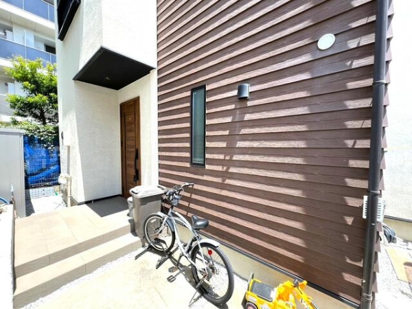 藤沢市辻堂西海岸２丁目　築浅戸建