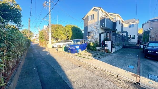 藤沢市鵠沼松が岡２丁目の中古一戸建て
