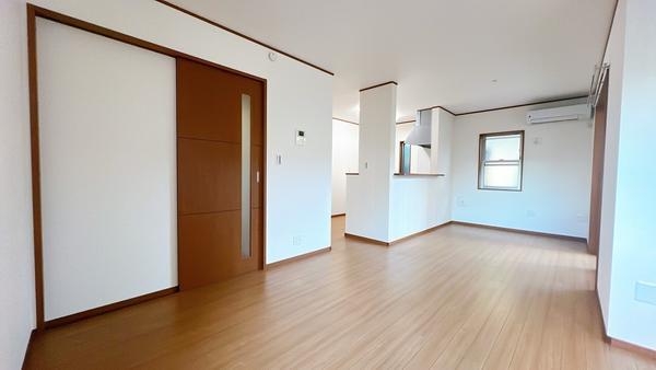 藤沢市鵠沼松が岡２丁目の中古一戸建て