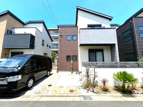 藤沢市辻堂西海岸２丁目　築浅戸建