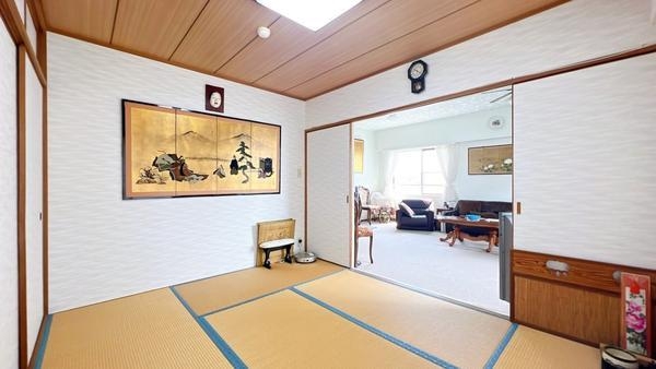 藤和江ノ島ホームズステージII　３階