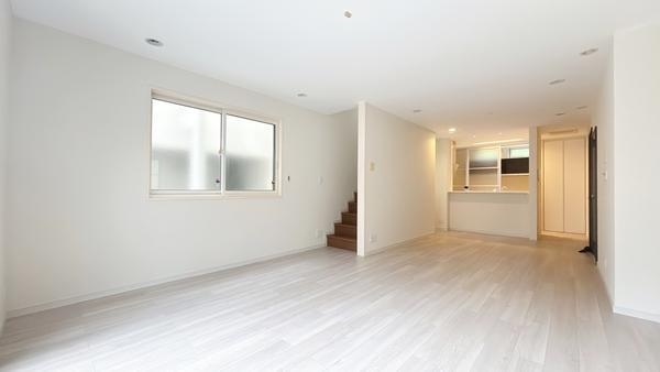 藤沢市稲荷１丁目の中古一戸建て