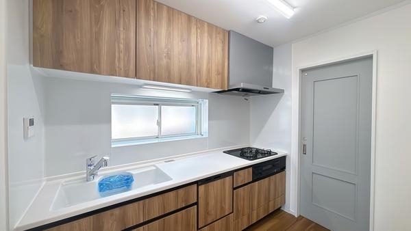 藤沢市片瀬３丁目の中古一戸建て