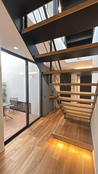 Charme　Roger　七里ガ浜二丁目III