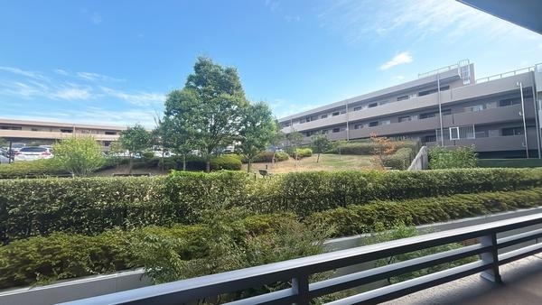 ライオンズテラス本鵠沼ガーデンコート