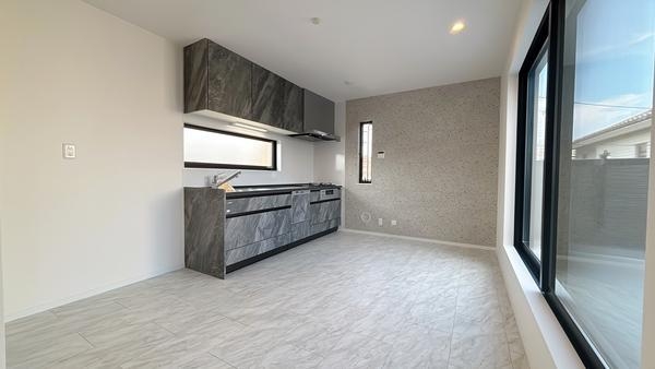 藤沢市鵠沼橘　新築戸建　全2棟