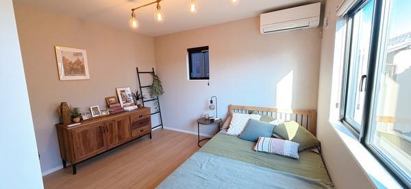 葉山町長柄 新築戸建(リビング)