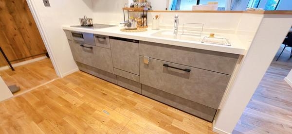 葉山町長柄 新築戸建(キッチン)