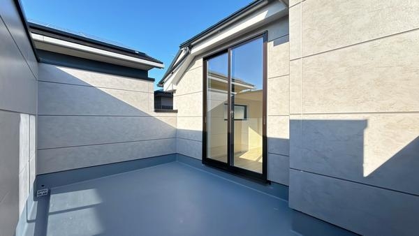 藤沢市石川２期　新築分譲全３棟