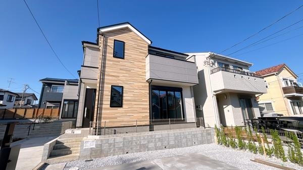 藤沢市石川２期　新築分譲全３棟