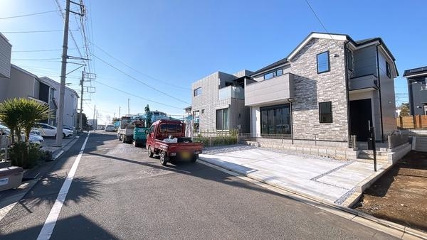 藤沢市石川２期　新築分譲全３棟