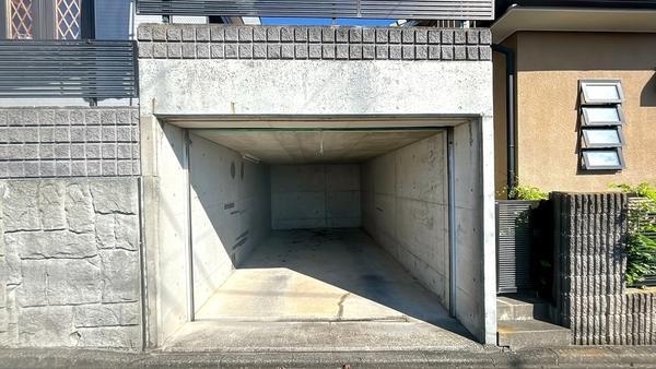 藤沢市並木台１丁目の中古一戸建て