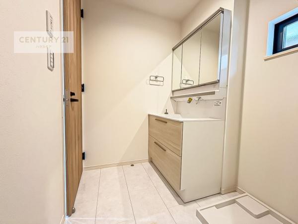 松戸市六実5丁目　新築戸建