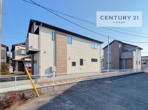 龍ケ崎市南中島町　2号棟　新築戸建て