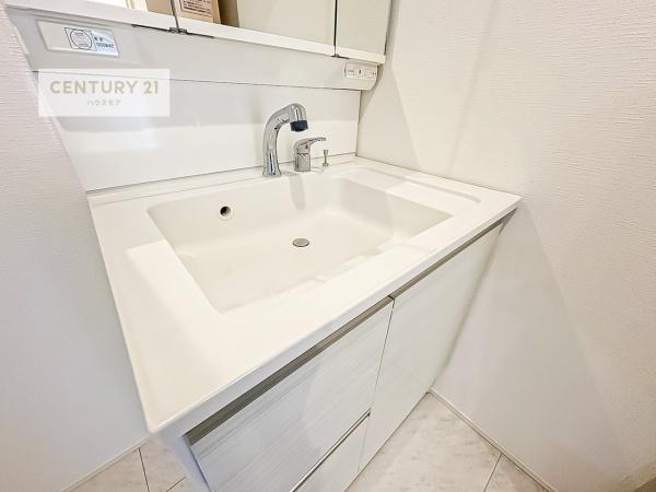 龍ケ崎市城ノ内3丁目　2号棟　新築戸建て
