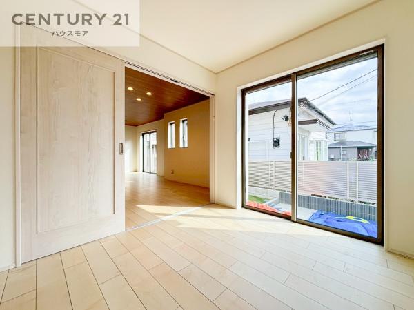 松戸市新松戸南1丁目　B号棟　新築戸建て