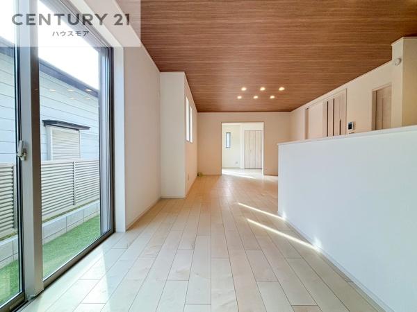 松戸市新松戸南1丁目　B号棟　新築戸建て