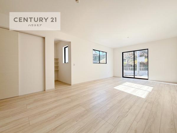守谷市本町　2号棟　新築戸建て