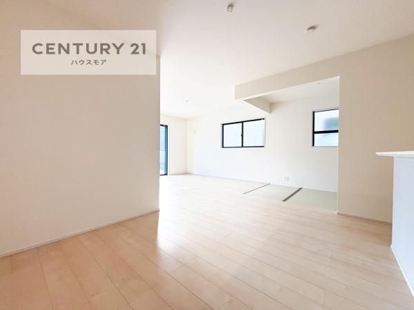 松戸市新松戸7丁目　2号棟　新築戸建て