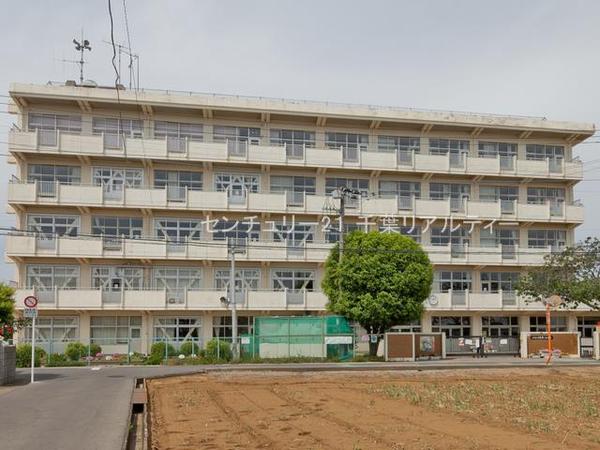 松戸市六高台2丁目 2号棟 新築戸建(松戸市立六実第二小学校)
